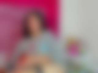 Live cam show with ZoeeMorettii - Big Cock on nudelive.tv