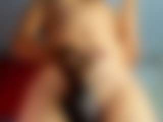 Live cam show with ZoeeMorettii - White on fapnchat | colombia