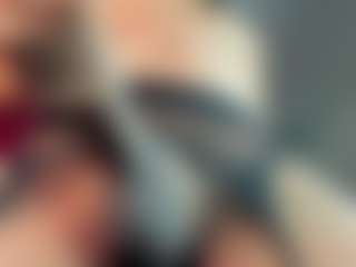 ZoeeMorettii's Live Sex Cam Show