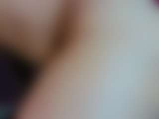 Live cam show with ZoeeMorettii - Smoking on Taboo Cams XXX