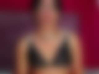 Live cam show with ZoeeMorettii - Big Cock on Free Soda