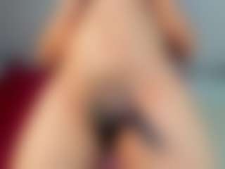 ZoeeMorettii's Live Sex Cam Show
