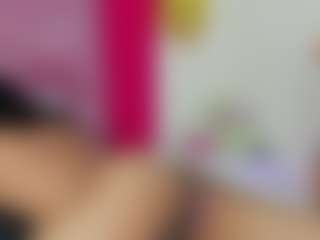 ZoeeMorettii's Live Sex Cam Show