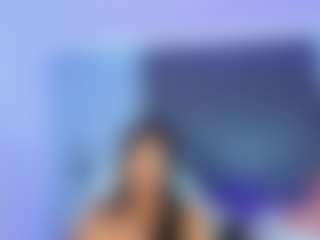 Live cam show with Ciara-Blake - Ebony Petite on Camsoda