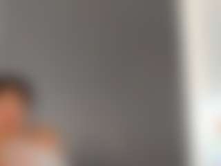 Live-Cam-Show mit Ciara-Blake - Flashing auf Camsoda