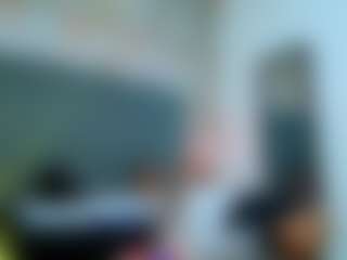 Live cam show with Max and Ashley - Cum on Latina Girls