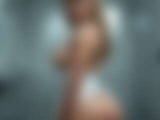 Vansessy's Live Sex Cam Show