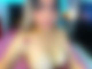 Live cam show with YourTeenageDream18 - Gray Eyes on Camsoda
