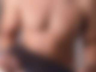 Live cam show with 69Hotemptation - Muscle on CamSodaAdn