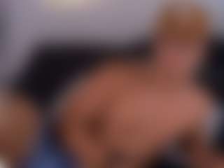 Live cam show with 69Hotemptation - Muscle on CamwithHer
