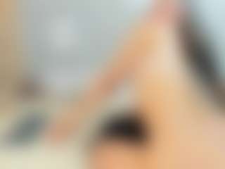 Live cam show with Antonella-West - Blonde Hair on TastyBlacksLive