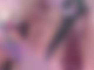 Live cam show with MayaRouse - Lush MILF on boobsie.com