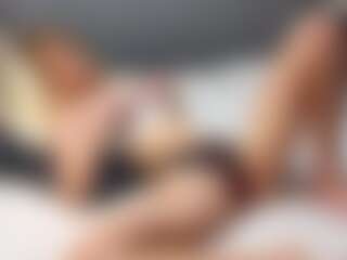 Show Live Sex Cam EmilyLuv