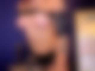 ChloeXSmith's Live Sex Cam Show