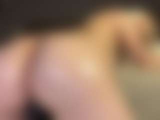 Live cam show with Maria - Ass Bouncing on Camsoda