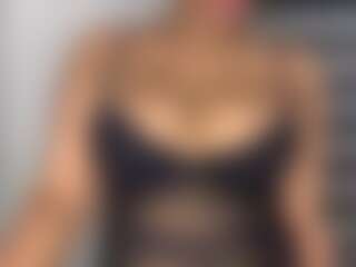 Dyenasty's Live Sex Cam Show