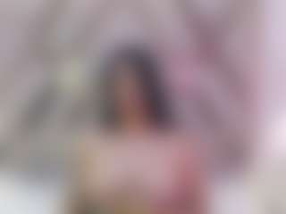 Live cam show with giselslut - Brown Eyes on Camsoda