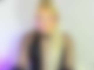 Live cam show with Elody69 - Colombia on SmokeAndPoke