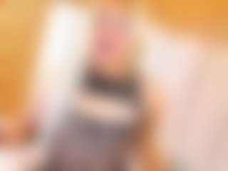 Live cam show with Elody69 - Gray Eyes on Camsoda
