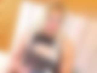 Live cam show with Elody69 - Gray Eyes on Camsoda