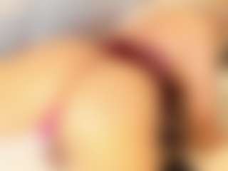 Elody69's Live Sex Cam Show