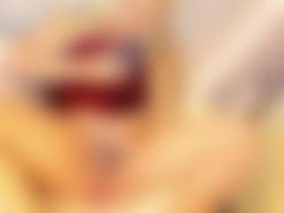 Live cam show with Elody69 - Brown Eyes on Camsoda