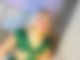 Elody69's Live Sex Cam Show