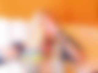 Elody69's Live Sex Cam Show