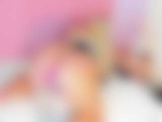 Elody69's Live Sex Cam Show