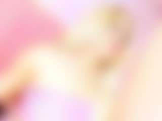 Live cam show with Elody69 - Brown Eyes on Camsoda