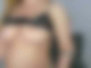 EvelinEve's Live Sex Cam Show