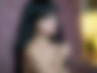 Live cam show with MaiaMini - Tittyfuck on CamwithHer