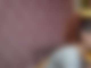 Live cam show with MaiaMini - Tittyfuck on Camsoda