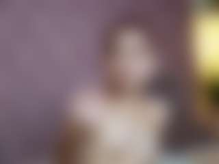 Live cam show with MaiaMini - Tittyfuck on UwU Esports