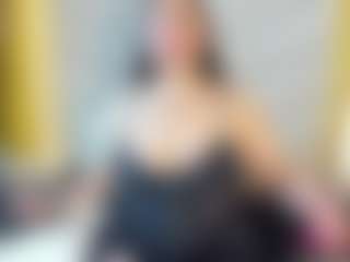 Live cam show with Mia - Bisexual on https://playwithruby.com