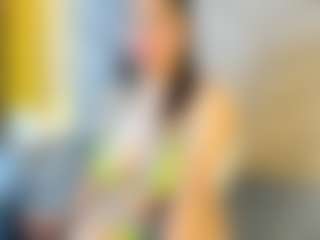 Live cam show with Mia - Colombia on Soda Cam