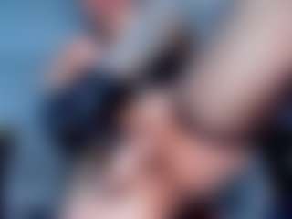 Live cam show with Slave-Aradia - Slave on AdultVida.com