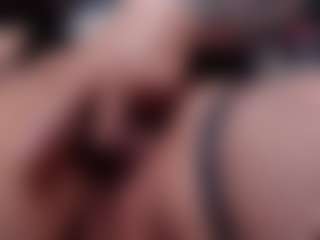 Live cam show with Slave-Aradia - Fuck Machine on boobsie.com