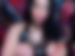 Live cam show with Slave-Aradia - Facefuck on TeamSkeetLive