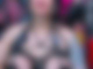 Live cam show with Slave-Aradia - Gray Eyes on Fling VIP Chat