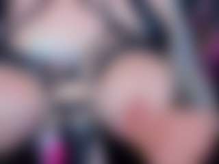 Live cam show with Slave-Aradia - Facefuck on Camsoda