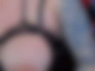 Slave-Aradia's Live Sex Cam Show