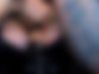 Live cam show with Slave-Aradia - Gray Eyes on Camsoda
