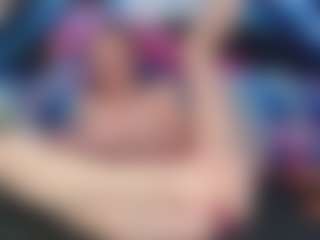 Sweeeets85's Live Sex Cam Show