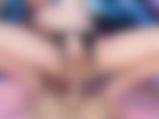 Live cam show with Sweeeets85 - Slave on Camsoda