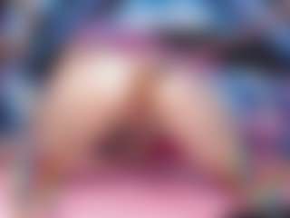 Sweeeets85's Live Sex Cam Show