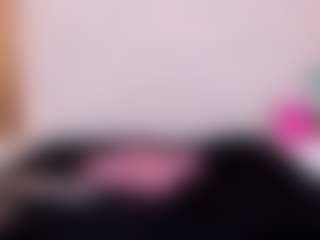 Live cam show with AlexaBravva - Cumshot on Camsoda