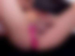 Live cam show with AlexaBravva - Brown Hair on Camming Site