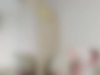 Live cam show with BettyBunny - Nipple Piercings on dropp.cam