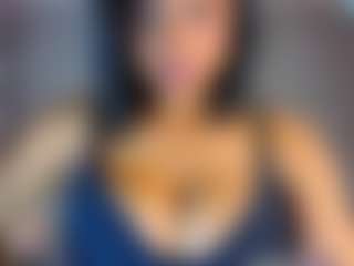 Live cam show with Charlotte - Average on Camsoda